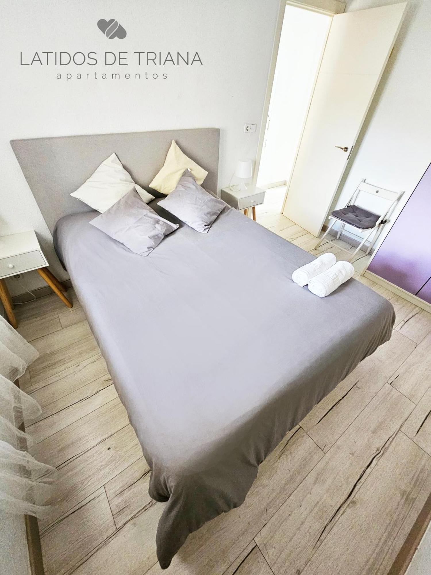 Latidos De Triana - Apartamento En Triana Totalmente Equipado Siviglia Esterno foto